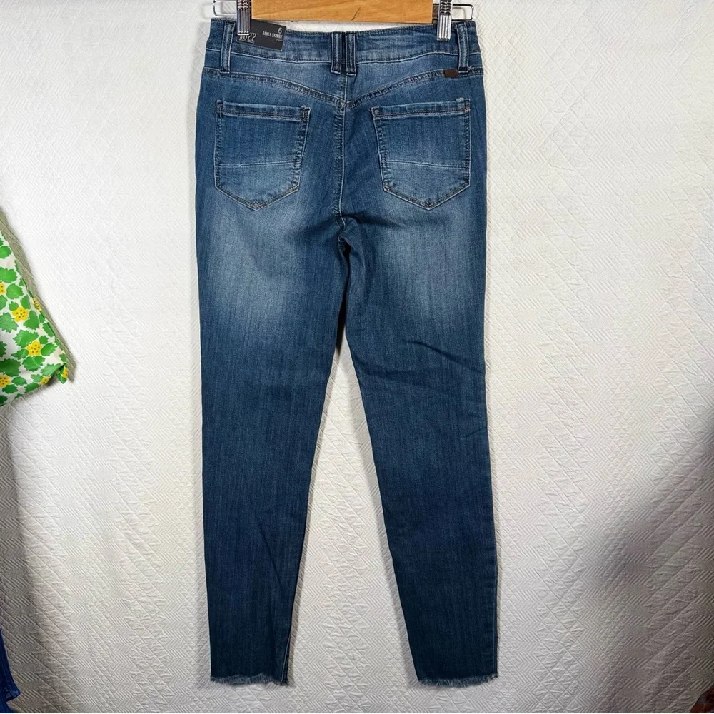 NEW 1822 Denim skinny ankle blue jeans size 6 - Picture 6 of 9